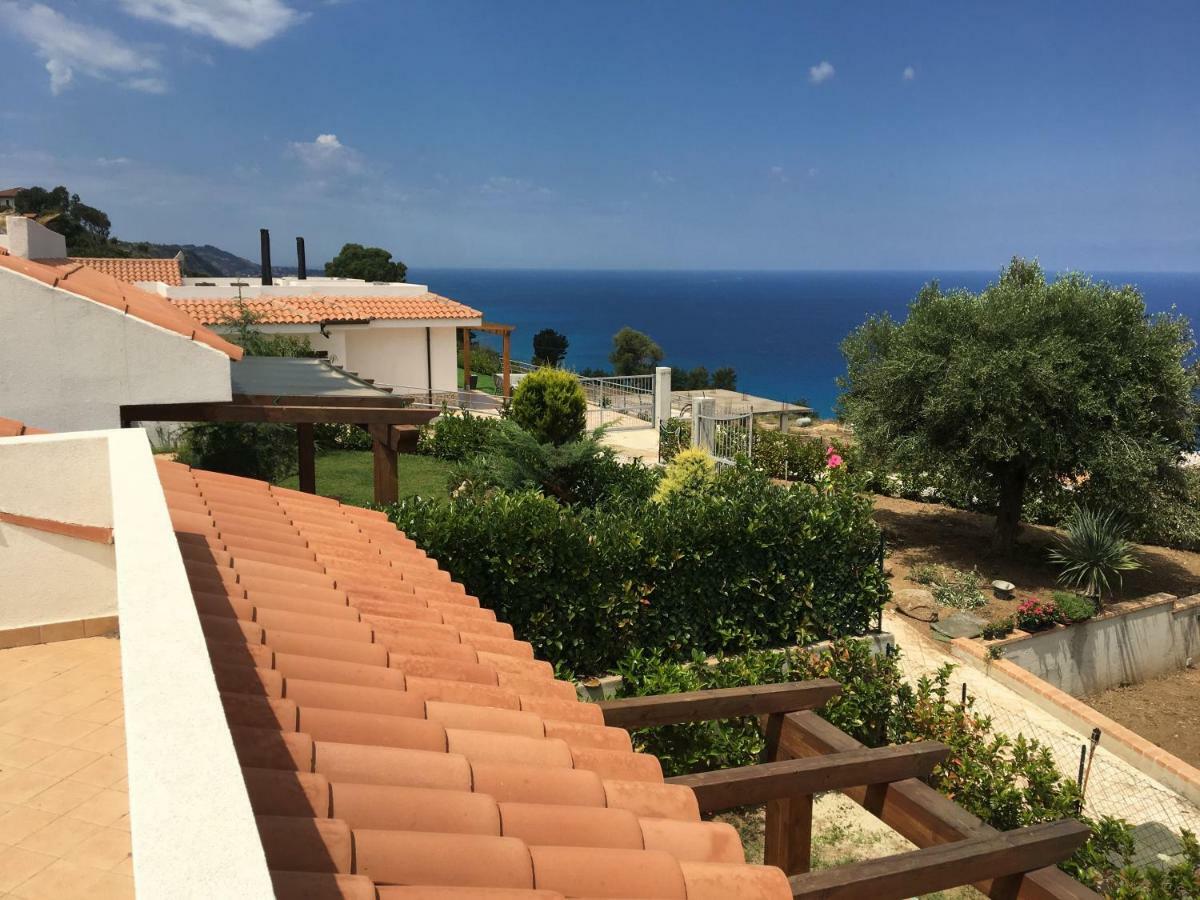 זמברונה Villa Nove - Residence Dei Fiori מראה חיצוני תמונה